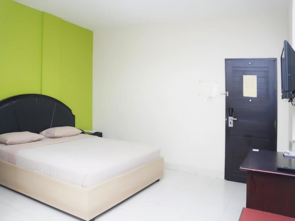 Hotel Kapuas Dharma Pontianak Exterior photo